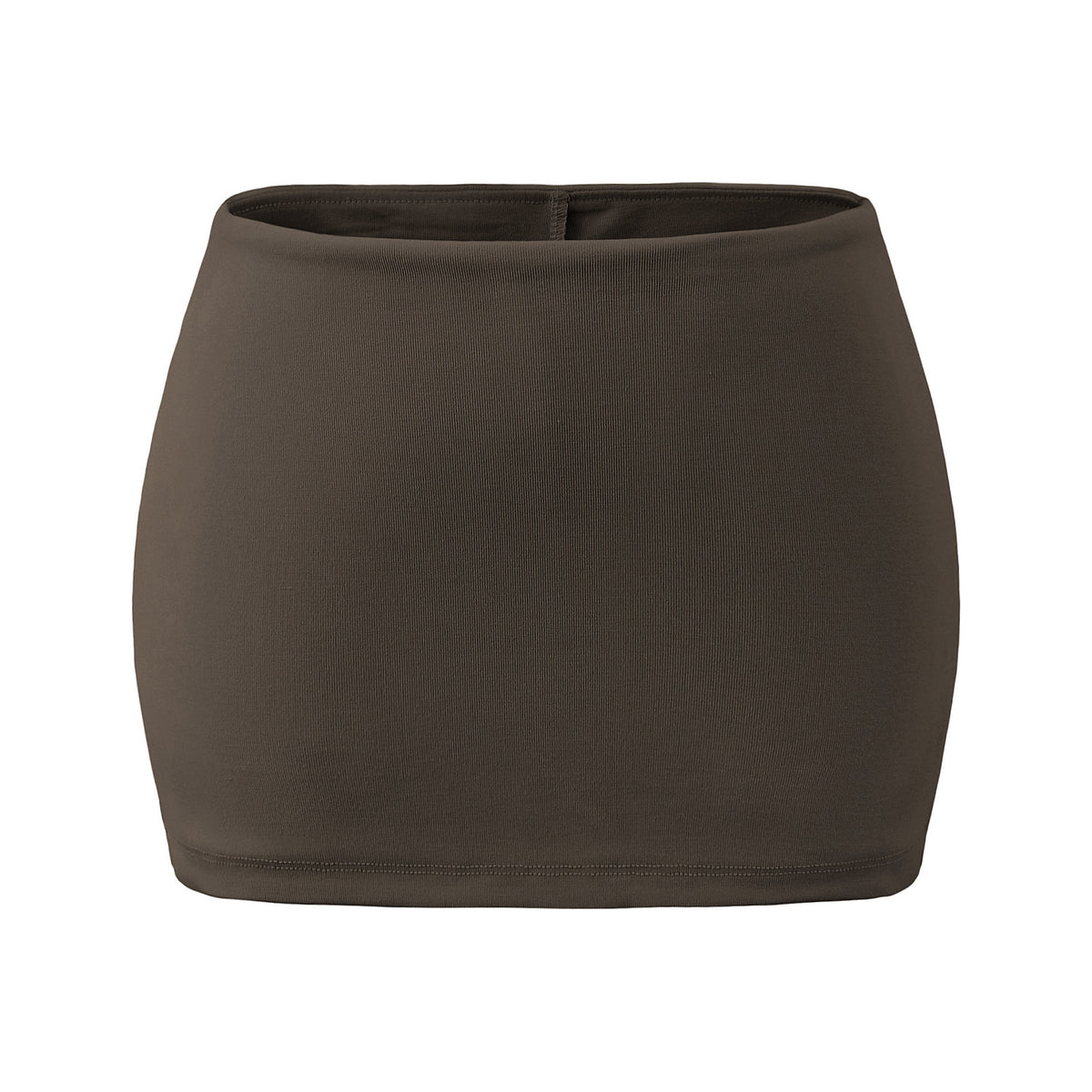 Bottom hugging low waist half skirt