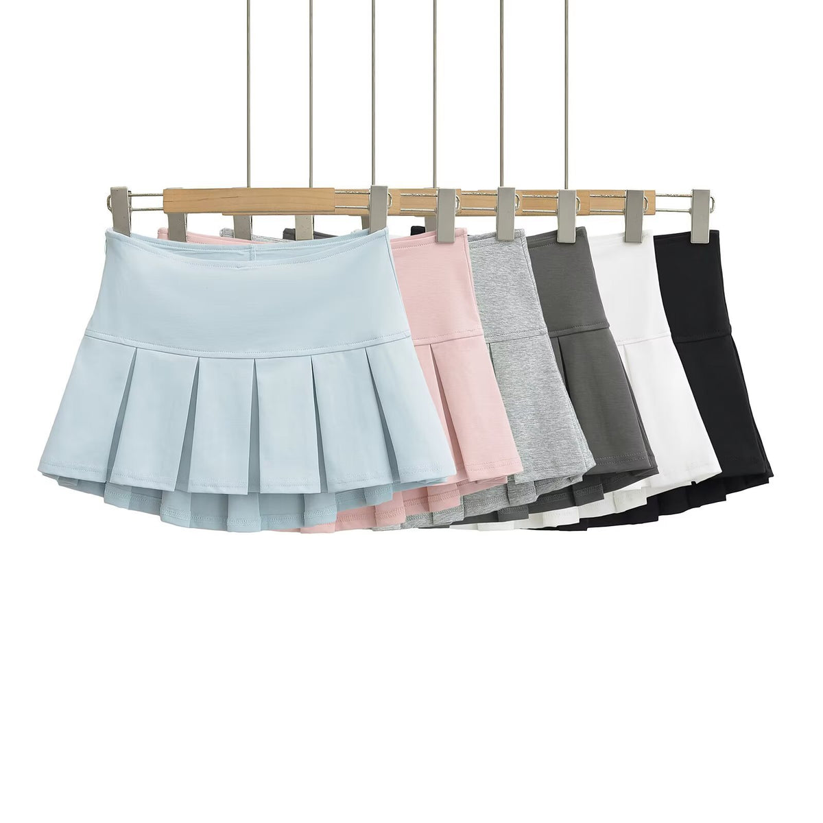 Short skirt with pleated bottom pants
