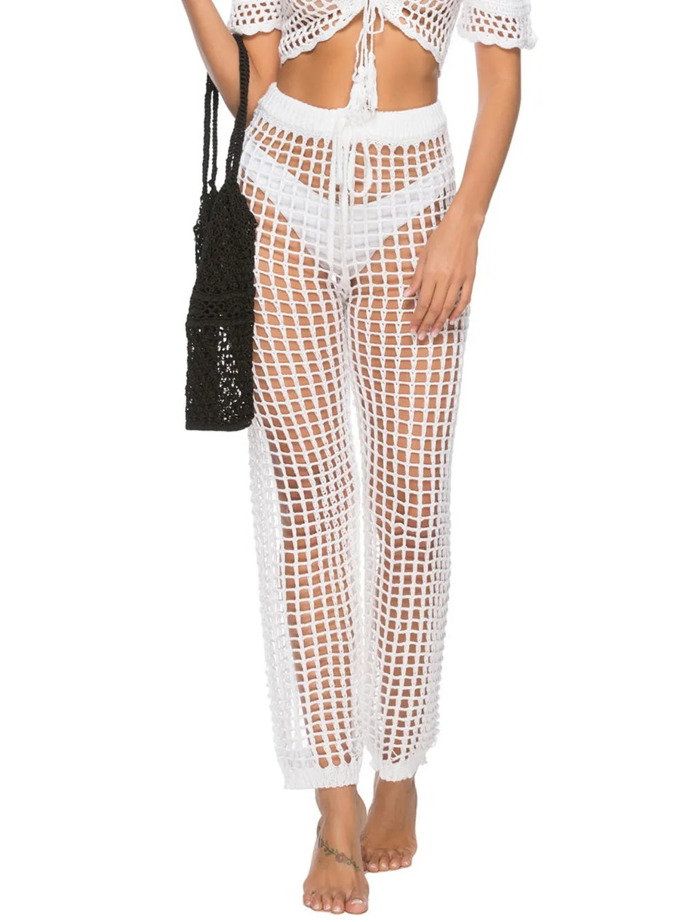 ✨🏖️ **High-Waist Cutout Swim Bottoms 👙💕**