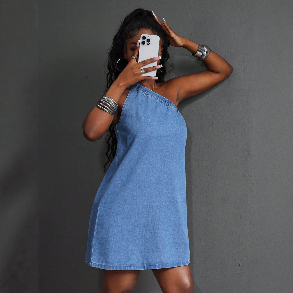 Sleeveless loose denim dress