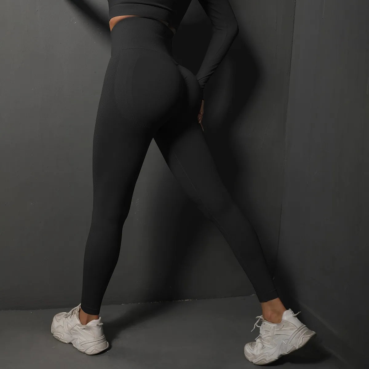 SculptFlex High Wasted Scrunch Leggings