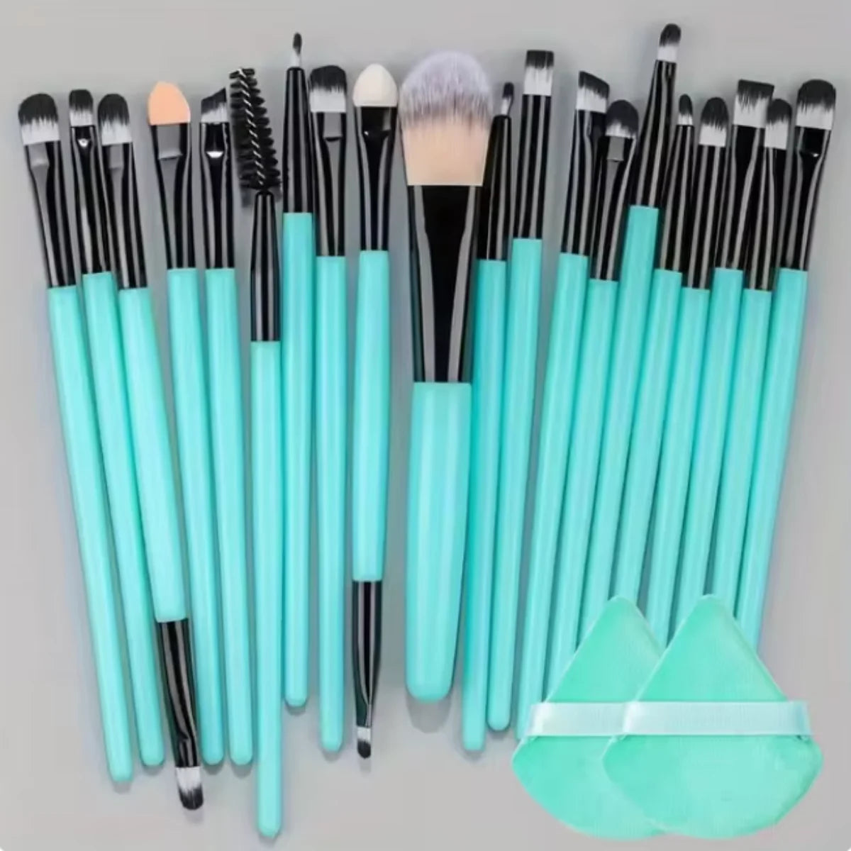 20Pcs Makeup Brush Set Eyeliner Brush Blending Brush Makeup Brushes for Cheeks Eye Cosmetic Foundation Brush Make Up Brushes Set
