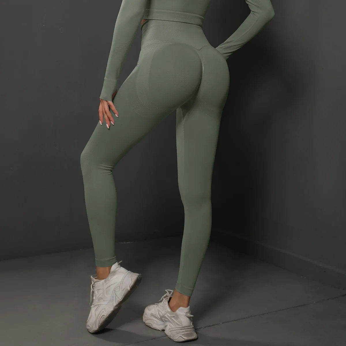 SculptFlex High Wasted Scrunch Leggings