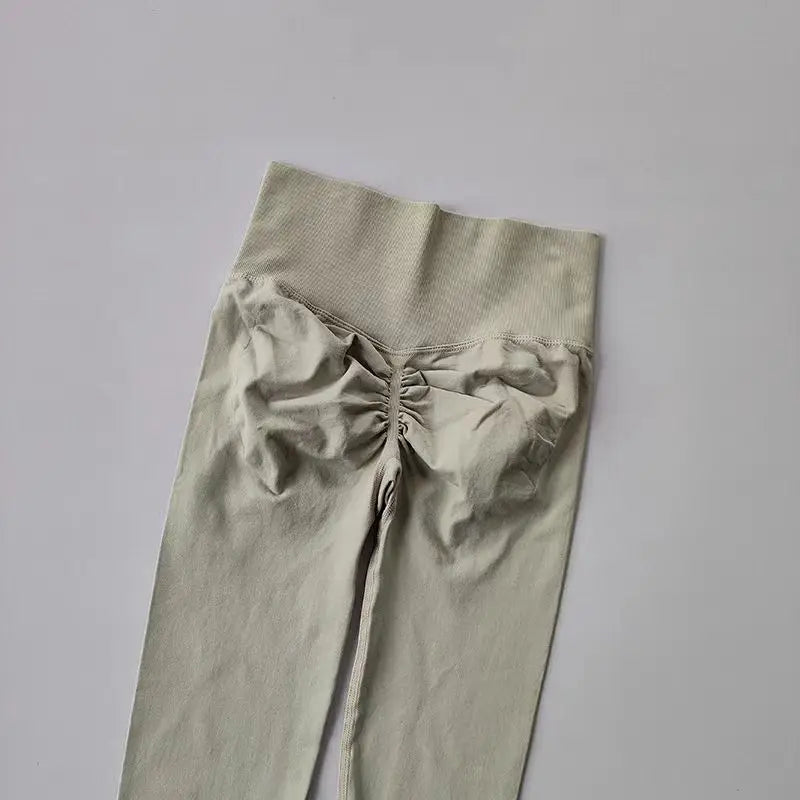 SculptFlex High Wasted Scrunch Leggings